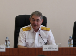 Вступил в силу приговор в 8 лет колонии ростовскому адвокату и генералу в отставке Денису Минину