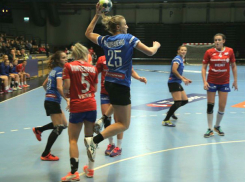 Фиаско из-за фатального невезения потерпели гандболистки «Ростов-Дона» в «норвежской битве»