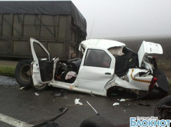 В ДТП в Ростовской области погибли пассажир и водитель такси