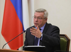 Голубев жестко раскритиковал «Автодор» за состояние М-4 «Дон» в Ростовской области