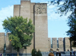 Календарь: 30 лет зданию Публичной библиотеки