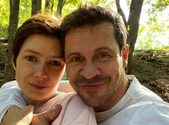 Актер Павел Деревянко заявил о расставании с Дарьей Мясищевой
