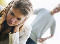 Молодую селянку из Неклиновского района два года насиловал местный житель