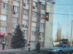 Опасный предмет на улице Ростова привел к оцеплению и автомобильной пробке