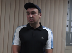 Обнаглевший грабитель за ночь напал на нескольких женщин в Ростове