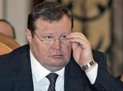 Полпред Устинов раскритиковал Ростовскую область за провалы в медицине