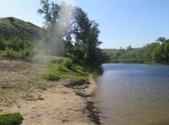 В Белой Калитве в реке утонул 58-летний мужчина