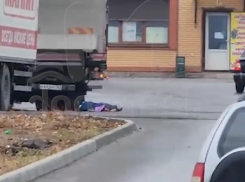 В Ростовской области водитель грузовика сети «Магнит» насмерть раздавил женщину