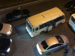 Массовое ДТП с участием пассажирского автобуса произошло в Ростове