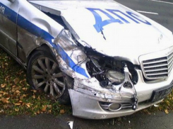 Грузовик с неисправными тормозами раздавил несколько автомобилей на трассе под Ростовом 