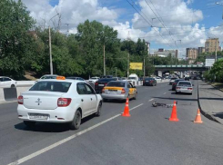 В Ростове водитель электросамоката скончался после ДТП с иномаркой