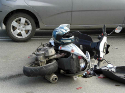 Серьезные травмы в ДТП на трассе под Ростовом получил 15-летний водитель скутера