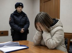 Жительницу Ростовской области отправили в колонию на 9,5 года за попытку сбыта наркотиков