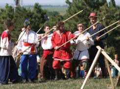 Сидение донских казаков и фестиваль мотивационного кино стали лучшими в России