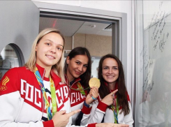 Гандболистки из Ростова выступят в передаче «Вечерний Ургант»