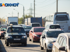 В Ростове ограничат скорость на двух улицах и запретят парковаться 
