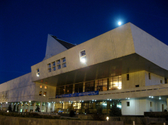 Подсветка ростовского музыкального театра обойдется в 40 миллионов рублей 