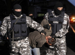 Группу террористов, готовивших мощный взрыв, задержали в Ростове