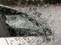 На трассе «Волгодонск-Дубовское» в аварии с грузовиком погиб водитель