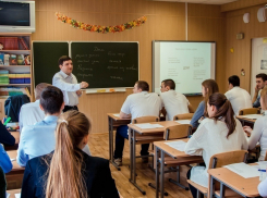 Филолог Андрей Барашев из Ростова борется за звание «Учитель года России-2016» 