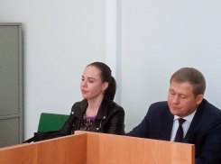 Экс-главу ЖКХ Пролетарского района Ростова Стеллу Руф судят за «дешевые» беседки 