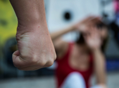 Убившую мужа-десантника мать троих детей осудили в Ростовской области