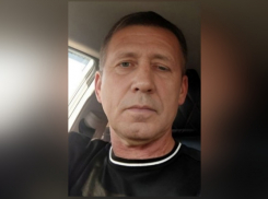 В Шахтах родственники пять дней ищут 52-летнего мужчину 