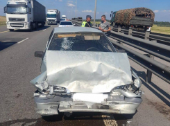 В аварии на трассе в Ростовской области пострадала 17-летняя девушка