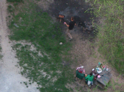 Шашлычный бум под окнами многоэтажки Ростова вызвал «завистливый» гнев у «голодных» жильцов