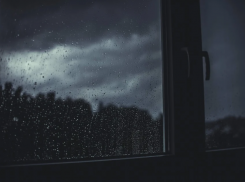 Штормовое предупреждение из-за сильного ливня объявили в Ростове 31 июля 