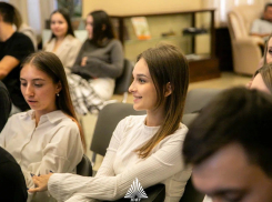 В Ростове открыли передовую экономическую школу