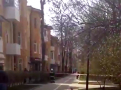 Взрыв на перекрестке в Ростове после эвакуации горожан попал на видео