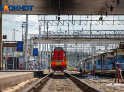 Движение поездов приостановлено на магистрали Москва — Ростов 