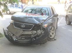 Водителя расплющенного в ДТП Lexus ростовчане сравнили с камикадзе