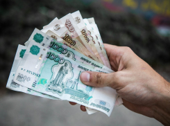 Средняя зарплата в Ростовской области взлетела до невиданных 30 тысяч рублей