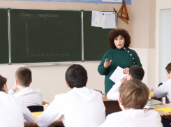 На Дону перед 1 сентября в 3,5 раза увеличился спрос на детскую одежду