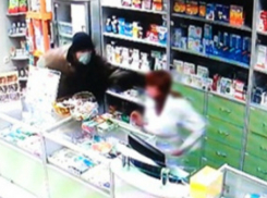 Разбойное нападение с гранатой на аптеку в Ростове совершил мужчина