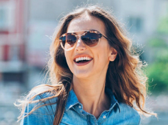 1 июля - день изобретения солнцезащитных очков