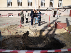 На территории школы в Ростовской области нашли катакомбы