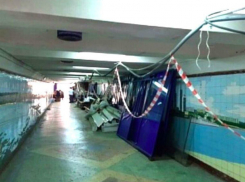 В переходе на Центральном рынке полностью убрали киоски, скрывавшие уникальную мозаику 