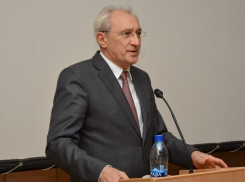 Обладатель почетного ордена Сергей Кузнецов ушел с поста первого замглавы мэрии Ростова