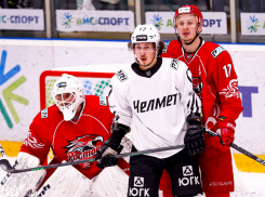 Хоккеисты «Ростова» обыграли «Челмет» по буллитам