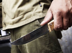 Мужчина вонзил нож в живот обидчику в Ростове