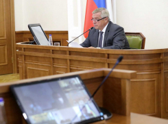 Губернатор отменил все массовые мероприятия на День города