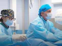 В Ростове врачи оставили женщине с тяжёлыми симптомами шанс на материнство