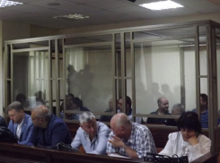 Суд по аксайским рынкам был отложен из-за того, что одной подсудимой стало плохо