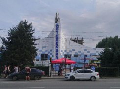 У пригородного автовокзала на Шолохова в Ростове сменился владелец