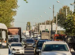 Приставы арестовали автомобили должников в Ростовской области на 18,6 млн рублей