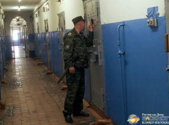 В ростовской ИК № 2 заключенный пытался покончить жизнь самоубийством