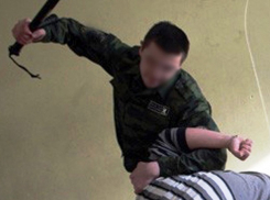 Полицейский в ответ на матерные оскобления жестоко избил и бросил на морозе жителя Ростовской области